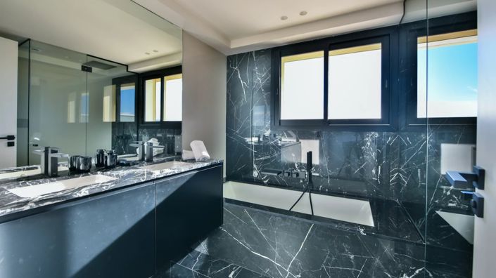 Image No.6-4 Bed Apartment for sale