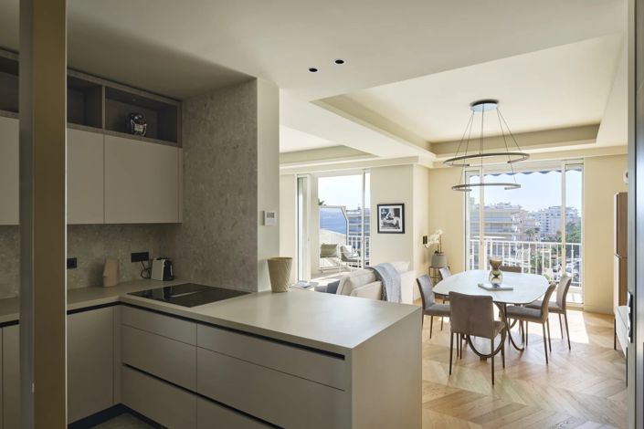 Image No.8-3 Bed Apartment for sale