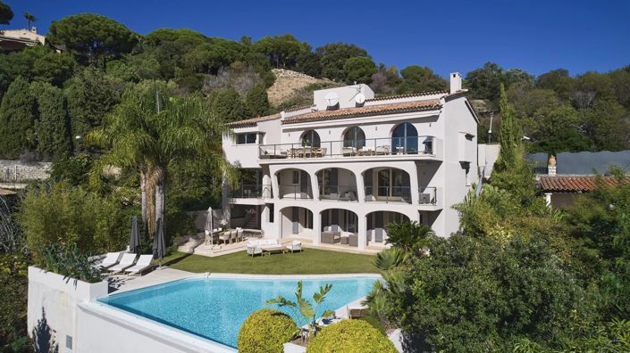 Image No.9-5 Bed House for sale