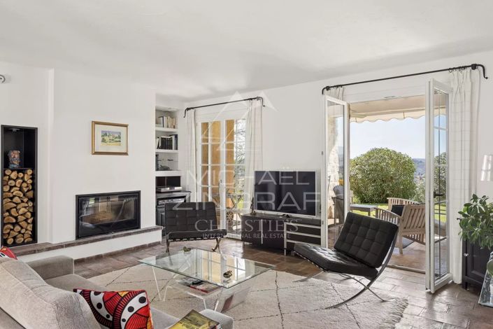 Image No.7-4 Bed House for sale