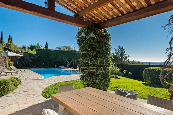 Image No.4-5 Bed House for sale