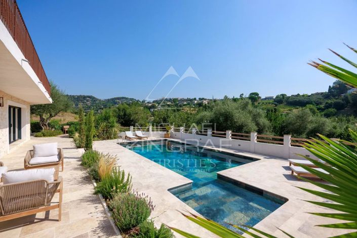 Image No.2-5 Bed House for sale