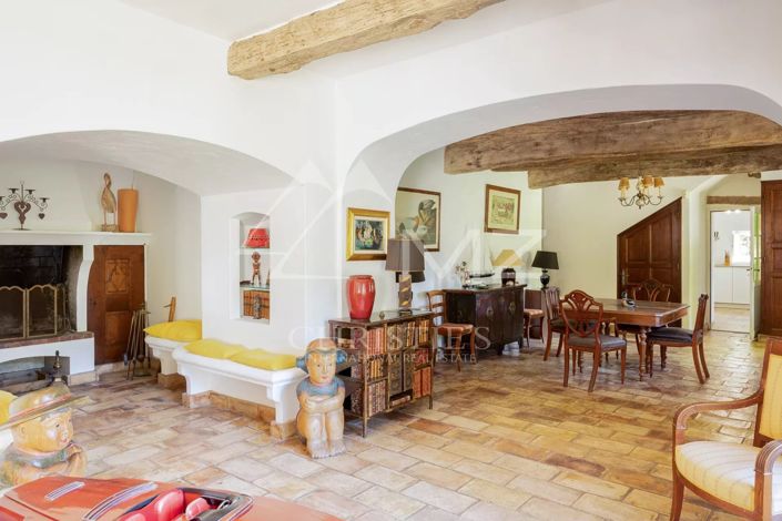 Image No.4-Maison de 4 chambres à vendre à Le Bar-sur-Loup