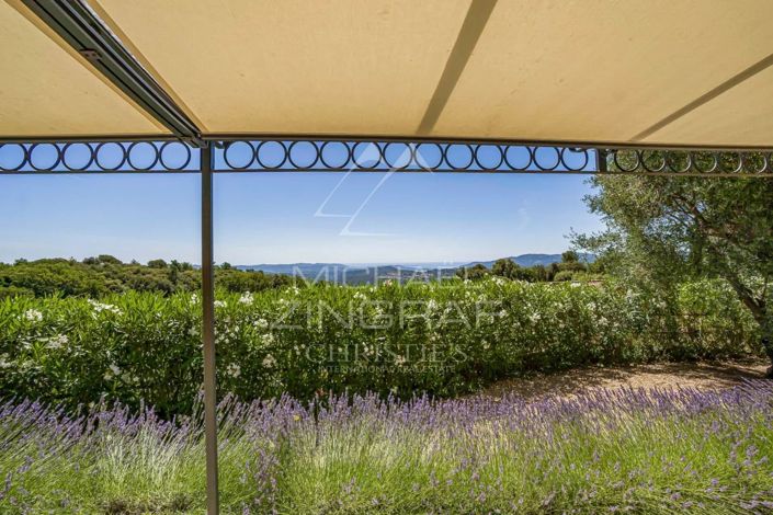 Image No.16-5 Bed House for sale