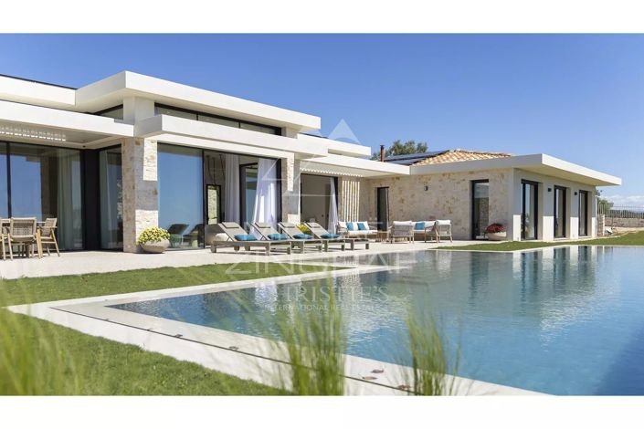 Image No.2-7 Bed House for sale