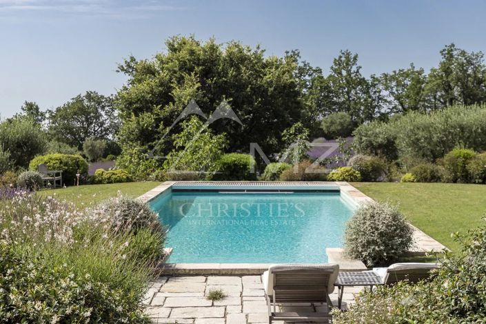 Image No.13-6 Bed House for sale