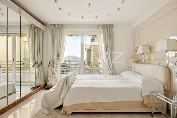 Image No.8-4 Bed Apartment for sale