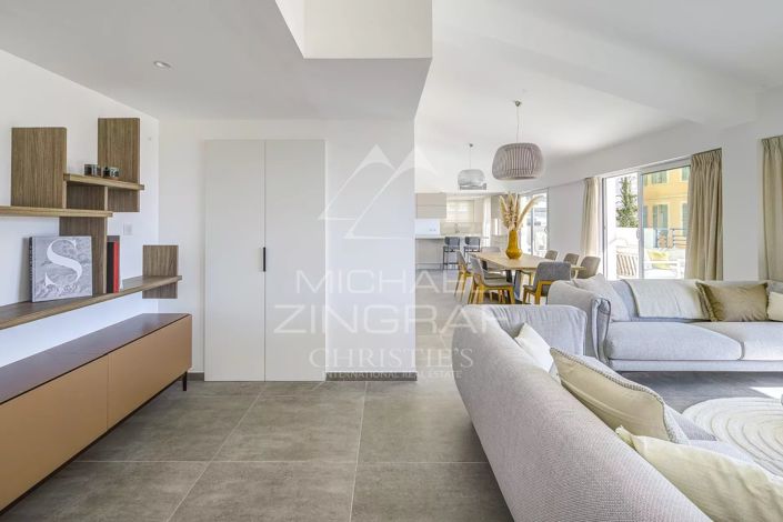 Image No.8-4 Bed Apartment for sale