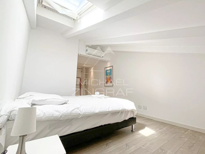 Image No.10-1 Bed Apartment for sale