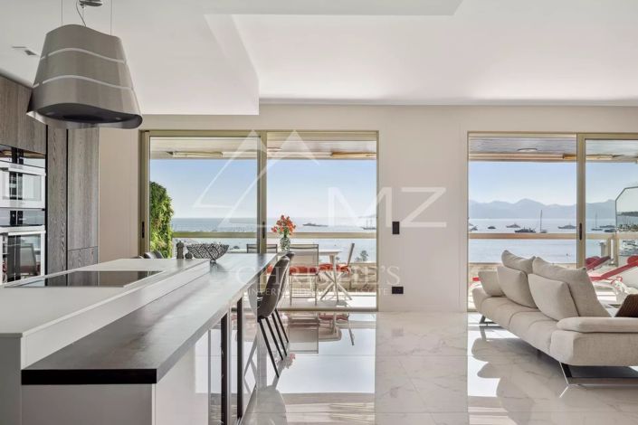 Image No.10-2 Bed Apartment for sale