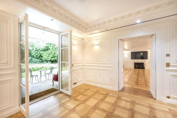Image No.7-6 Bed Property for sale