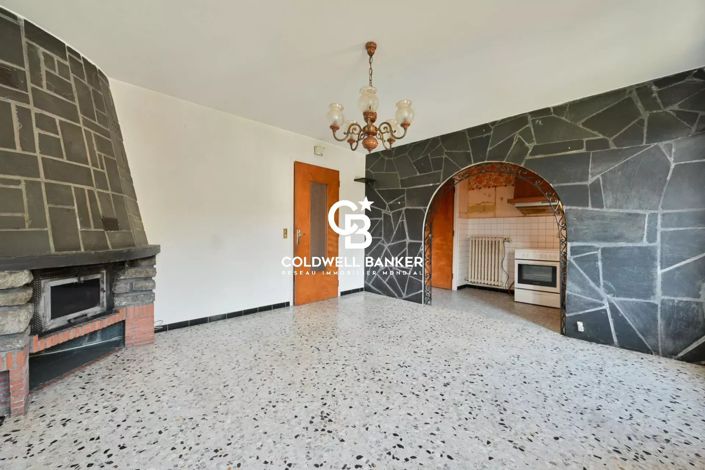 Image No.7-4 Bed House for sale