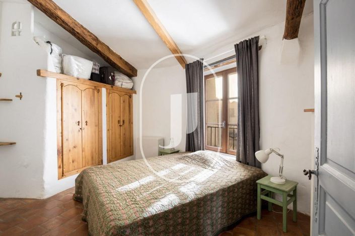 Image No.7-3 Bed House for sale