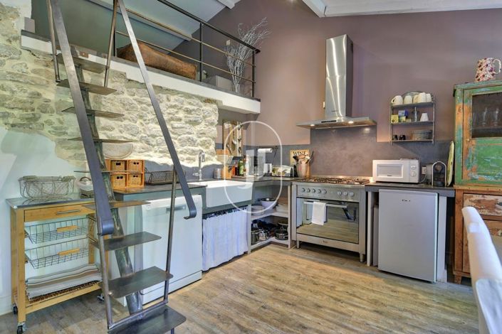 Image No.2-4 Bed House for sale