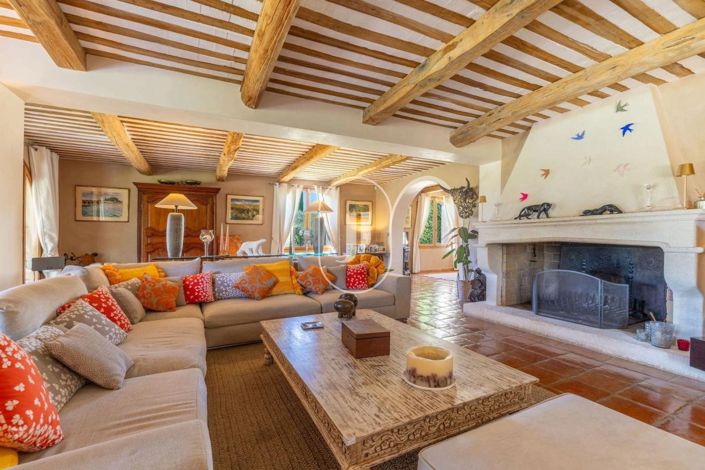 Image No.3-5 Bed House for sale