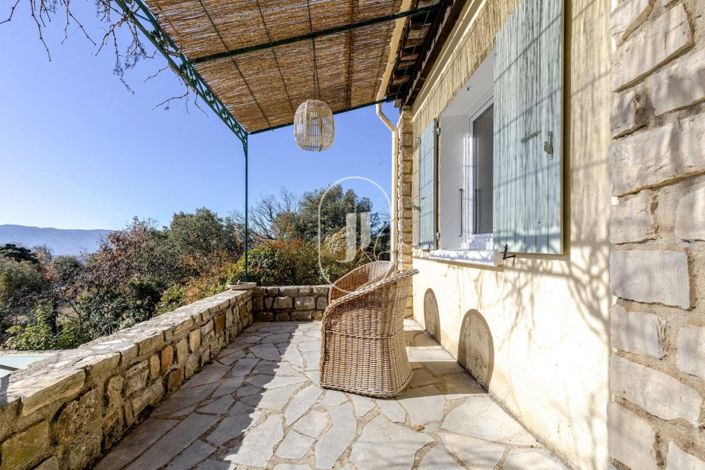 Image No.12-2 Bed House for sale