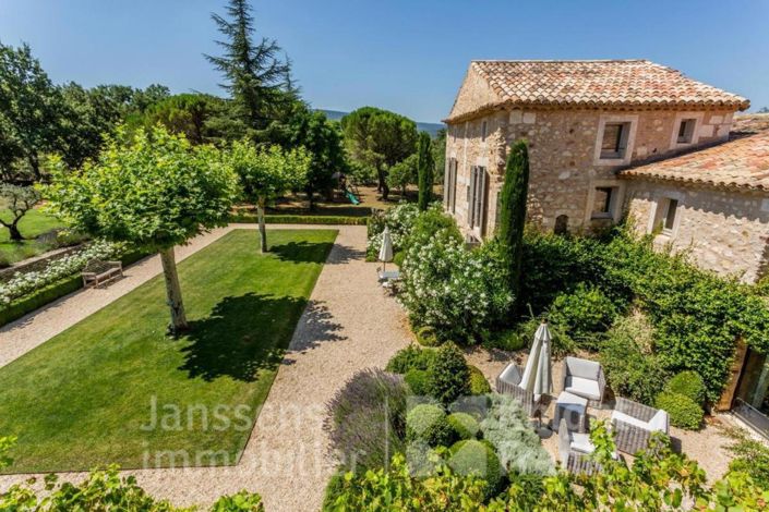Image No.9-6 Bed House for sale