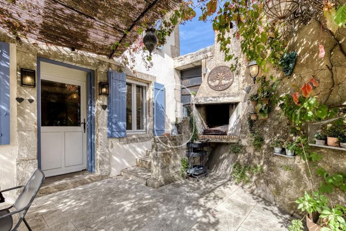 Image No.13-3 Bed House for sale