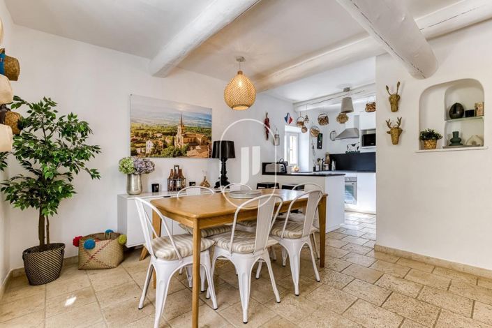 Image No.6-3 Bed House for sale