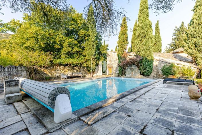 Image No.19-5 Bed House for sale