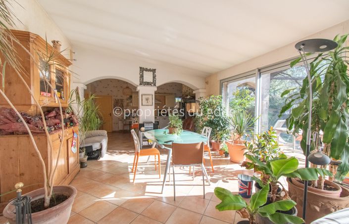 Image No.6-4 Bed House for sale