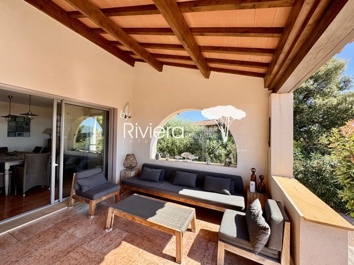 Image No.18-7 Bed House for sale