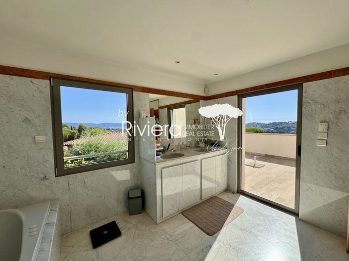 Image No.29-7 Bed House for sale