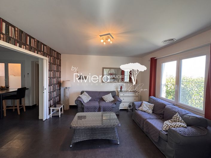 Image No.41-7 Bed House for sale