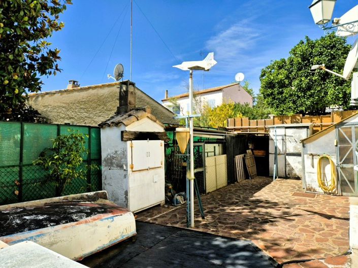 Image No.19-4 Bed House for sale