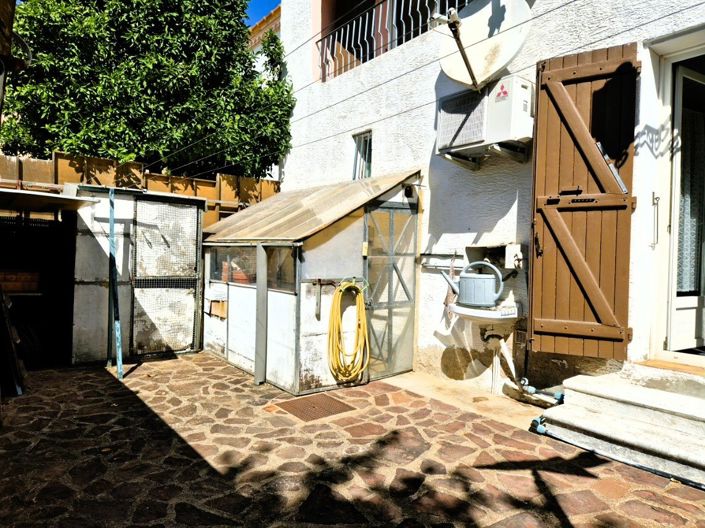 Image No.20-4 Bed House for sale