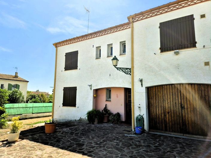 Image No.24-4 Bed House for sale