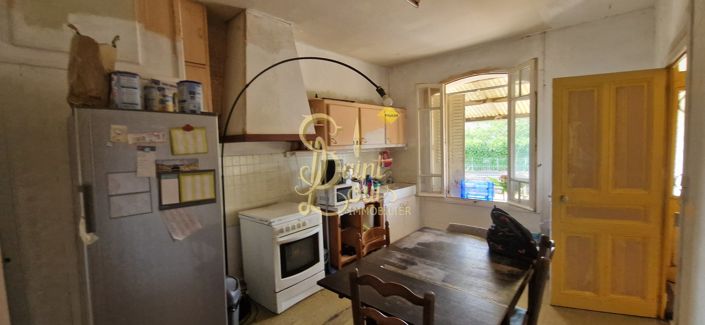 Image No.4-2 Bed House for sale
