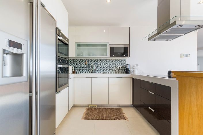 Image No.17-4 Bed House for sale