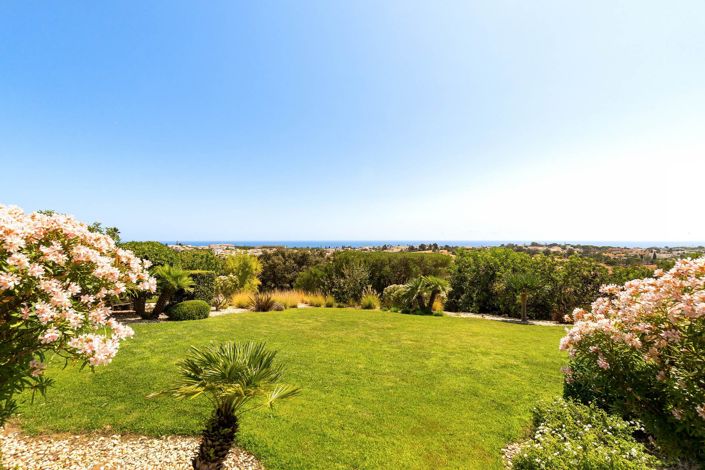 Image No.41-4 Bed House for sale