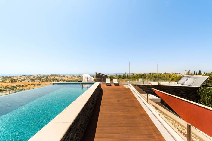 Image No.48-4 Bed House for sale