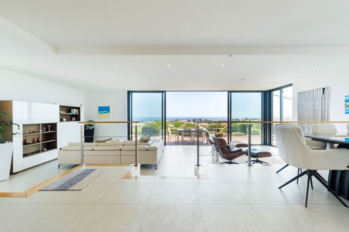 Image No.6-4 Bed House for sale