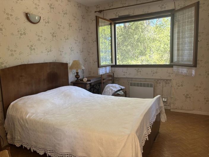 Image No.14-2 Bed House for sale