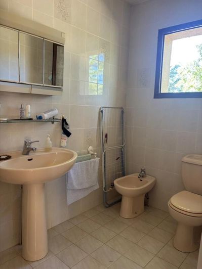 Image No.15-2 Bed House for sale