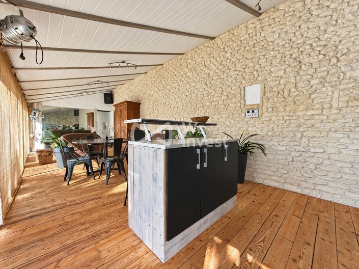 Image No.15-3 Bed House for sale