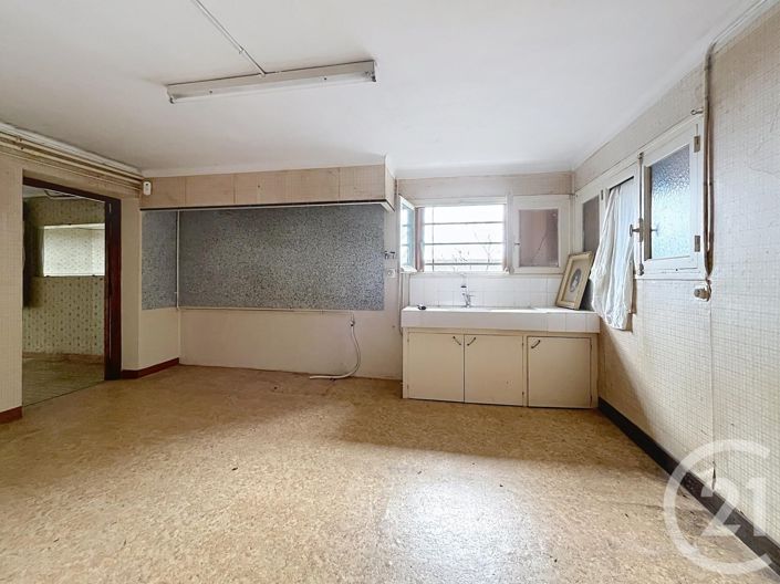 Image No.12-3 Bed House for sale
