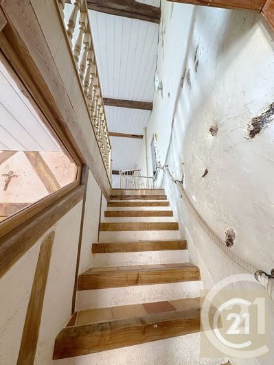 Image No.16-3 Bed House for sale
