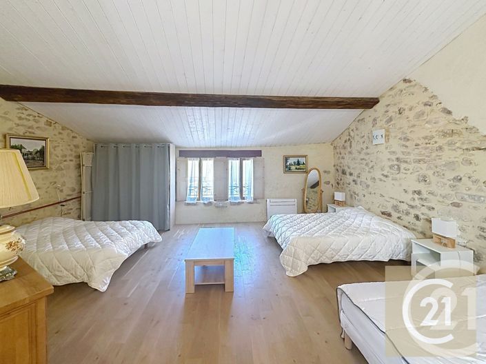 Image No.21-3 Bed House for sale