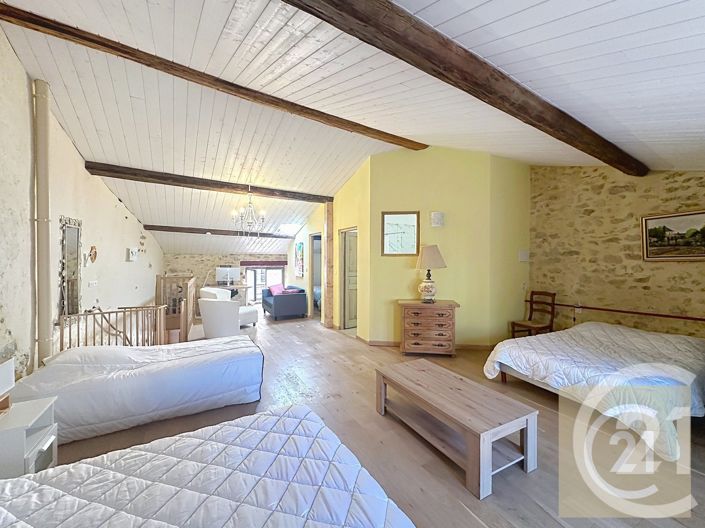 Image No.22-3 Bed House for sale