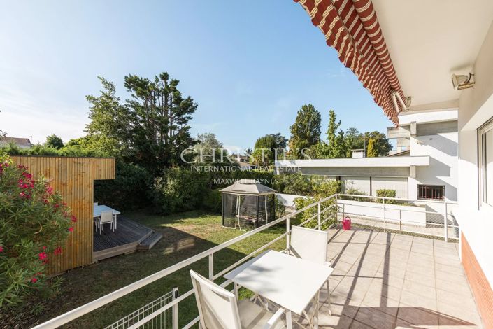 Image No.26-4 Bed House for sale