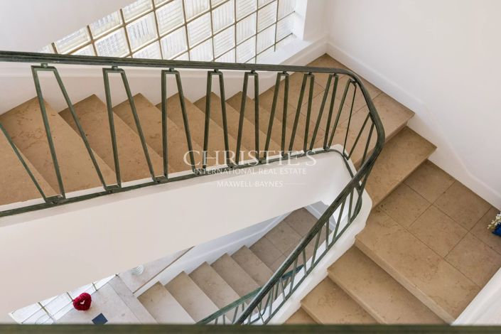 Image No.34-4 Bed House for sale