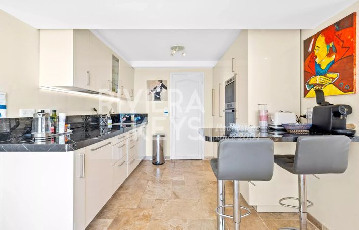 Image No.19-4 Bed House for sale