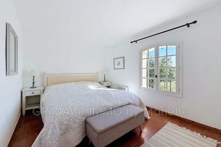 Image No.11-4 Bed House for sale