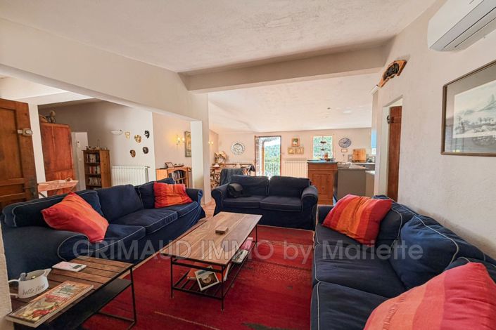 Image No.15-5 Bed House for sale