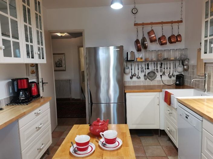 Image No.5-5 Bed House for sale