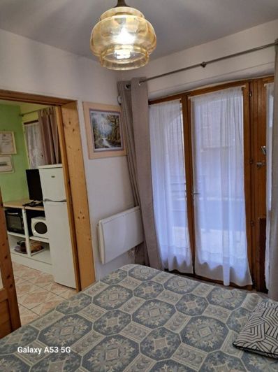 Image No.3-Appartement de 4 chambres à vendre